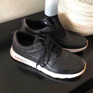 Nike air max’s Thea